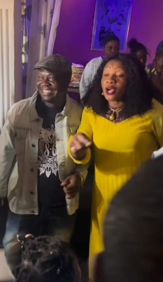 Shallipopi reacts as mother sings Odumodublvck's verse on 'Cast' word for word