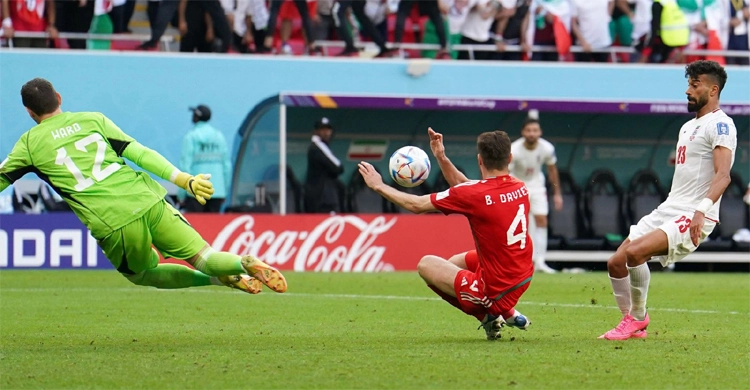 Wales lose to Iran after suffering two late goals