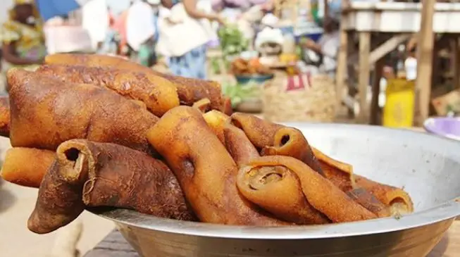 "Stop eating ponmo for now" - FG warns Nigerians