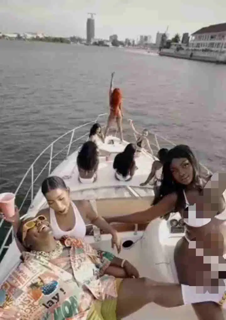 "Is she lez" - Snippet of Teni music video sparks reactions (Video)