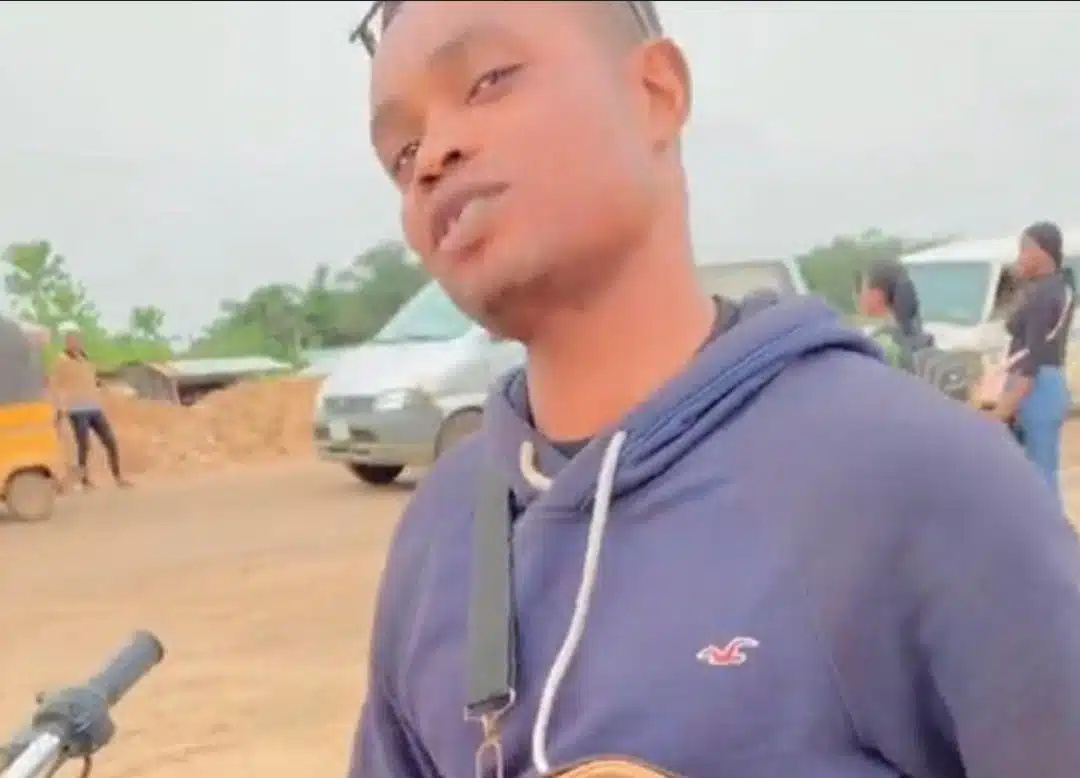 "You'll testify by the time I'm done with you" – Okada man assures female passenger, urges her to cheat on boyfriend (Video)