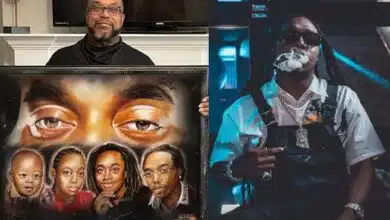 Takeoff’s father receives portrait of Takeoff, from Ron Da Don (Video)