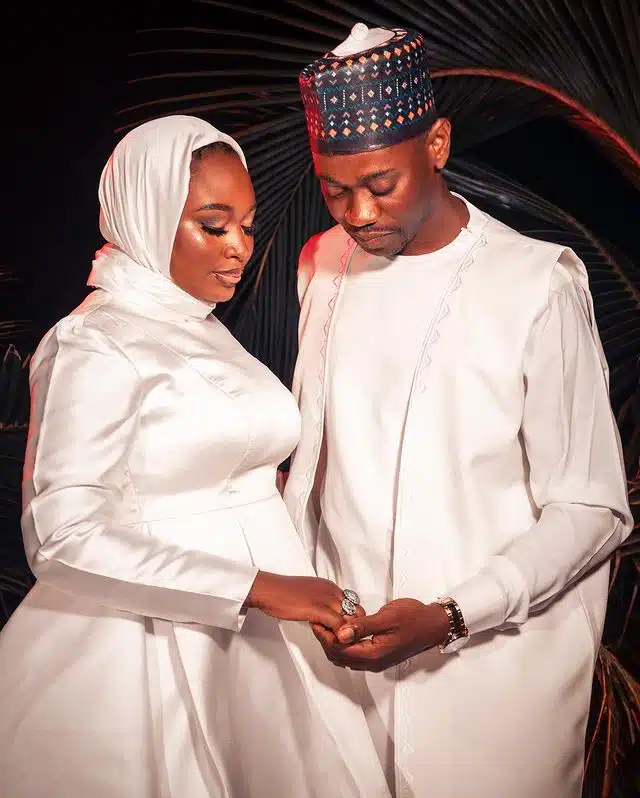 Lateef Adedimeji gushes over Mo Bimpe as they mark first wedding anniversary 