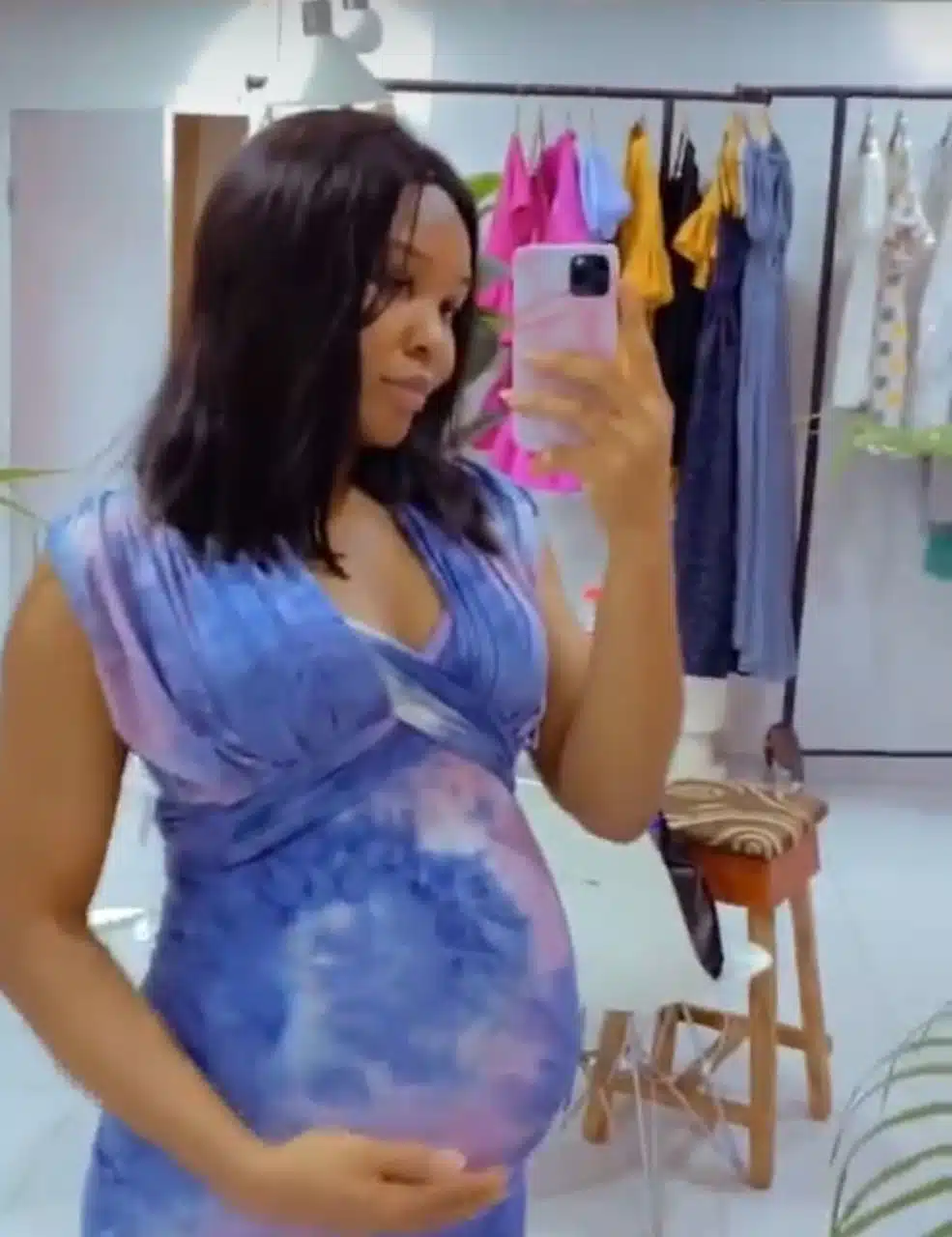 Lady wows many with stunning pregnancy transformation (Video)