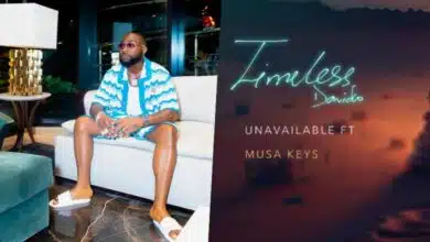 Critic condemns Davido over 'homophobic' lyrics in Unavailable track