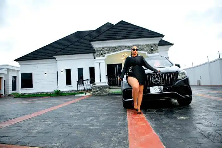 “Youngest landlady in Akwa Ibom” – 27-year-old woman shows off mansion on her birthday [Photos]