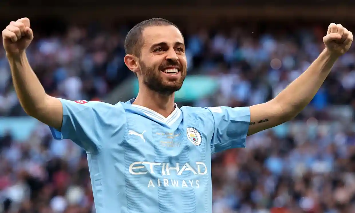 Bernardo Silva signs new contract with Manchester City