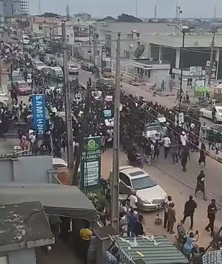 Fans hold peaceful walk for Mohbad, blast Naira Marley 