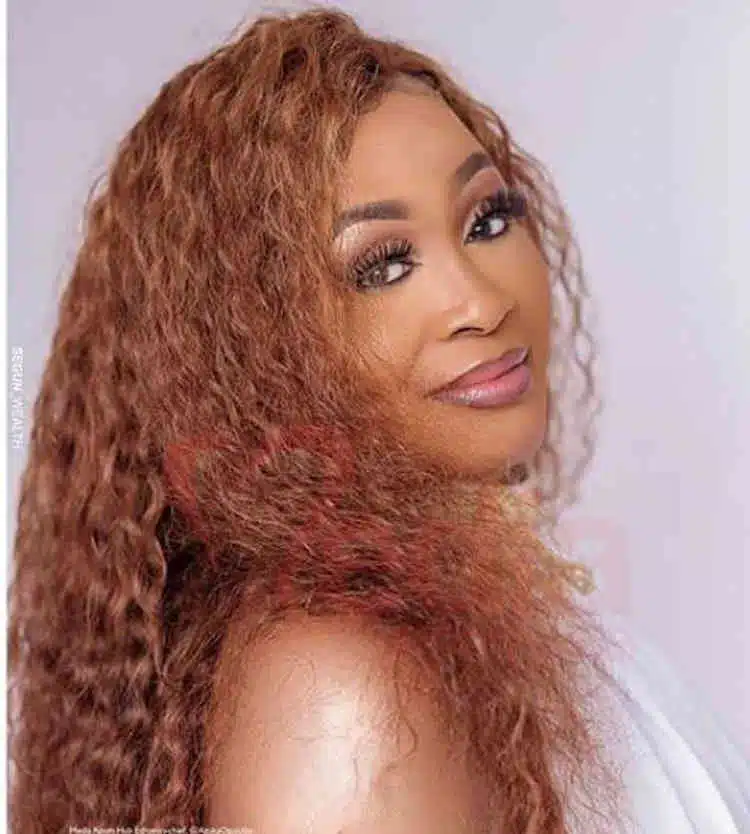 "Iyabo Ojo gifted Wunmi kayamata product from Jaruma" - Kemi Olunloyo alleges