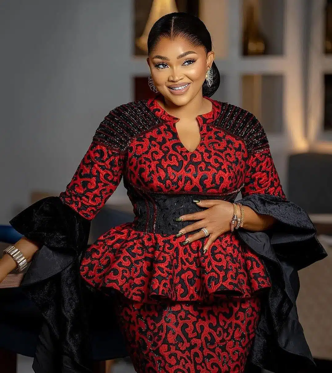 “My husband has turned to a skit maker because of me” - Mercy Aigbe breaks down in tears at her movie premiere