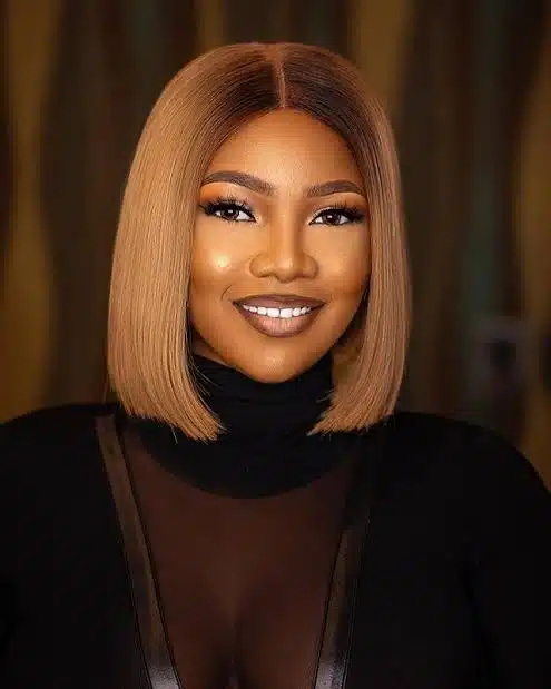 "Ask me how much, pay for it" - Tacha's old video begging Instagram boys for hair money resurfaces online