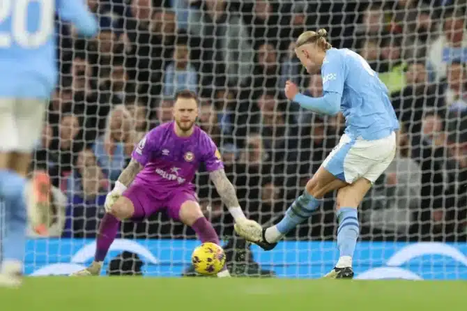 EPL: Erling Haaland makes history as Man City beat Brentford 1-0