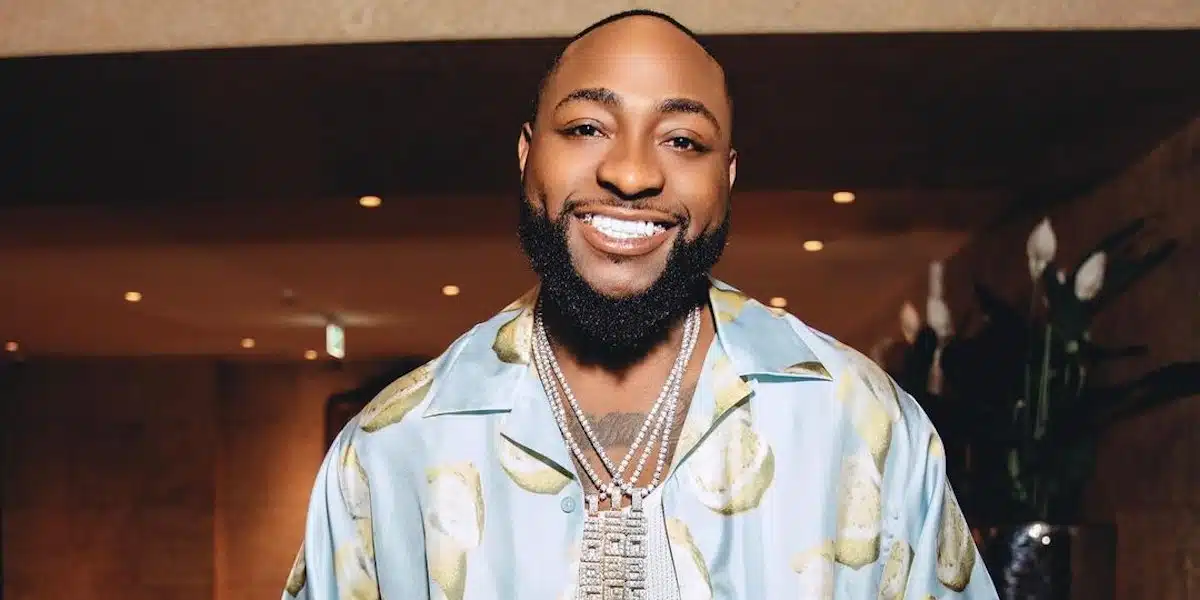 Davido blasted over charity donation update amid fans' loss to $Davido coin