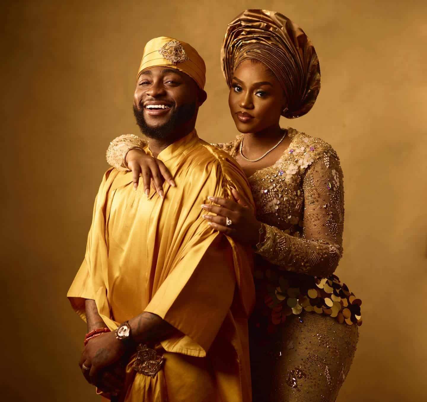 Davido's wife, Chioma burns dance floor at her surprise bridal shower