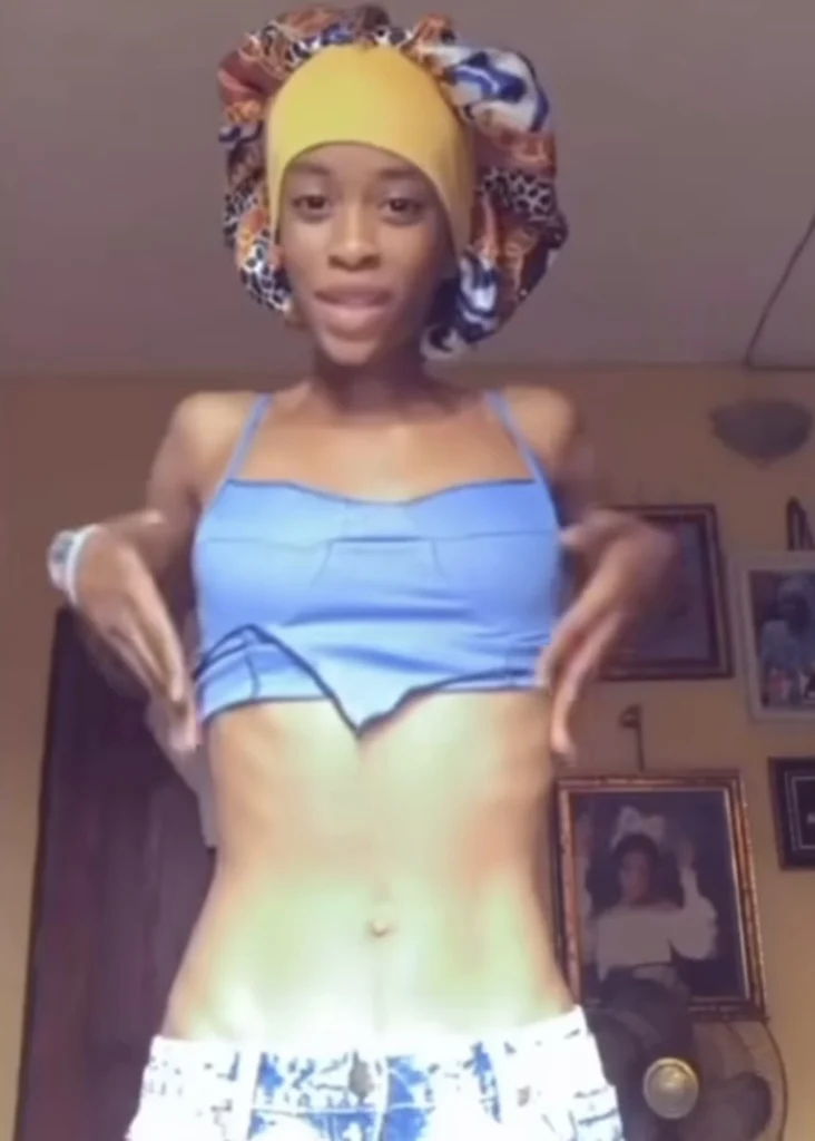 Lady celebrates her hour glass figure after 5 days of going to the gym