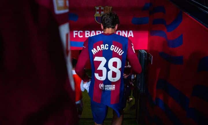 Chelsea in advance talks for Barcelona's academy graduate Marc Guiu worth €6m