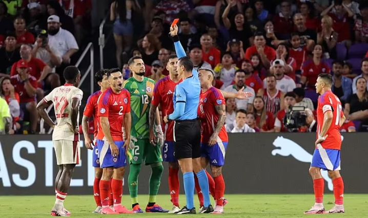 Canada hold 10-man Chile to book Copa America quarterfinal ticket in first outing