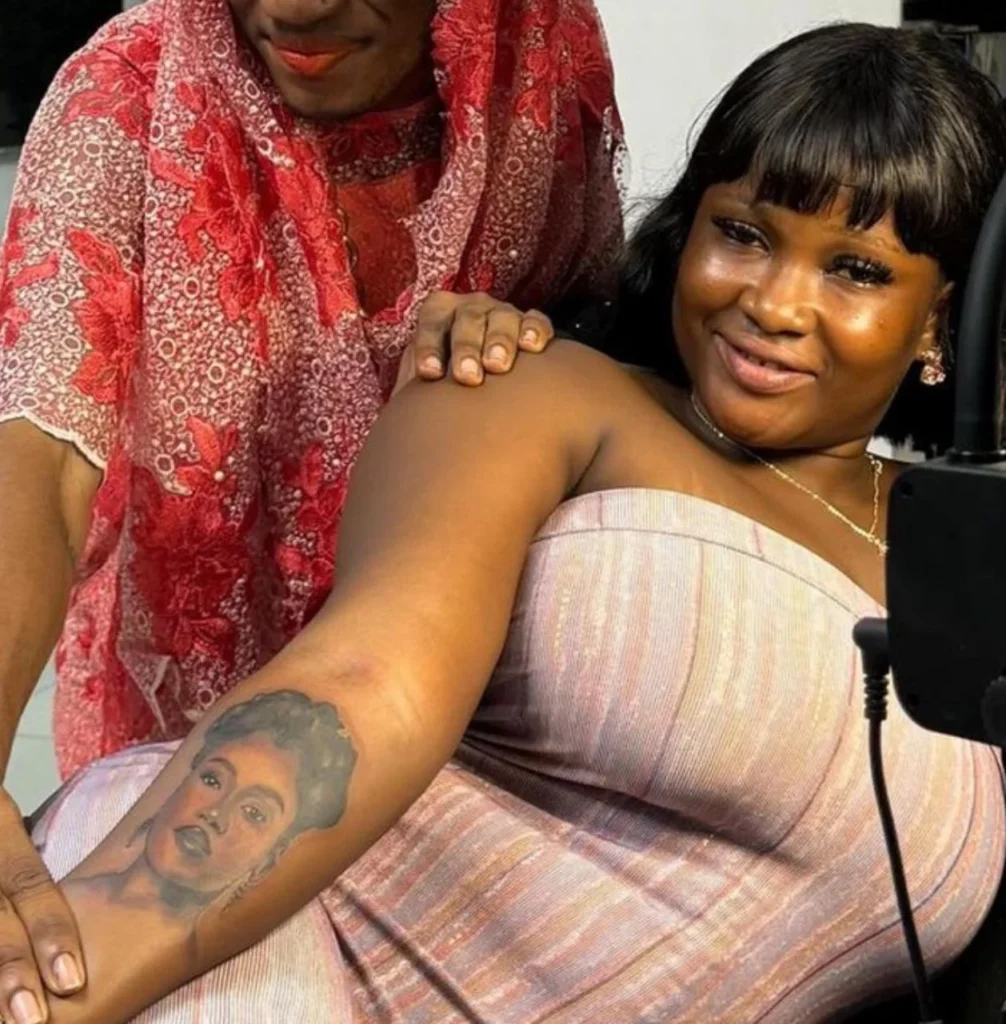 Lady gets tattoo of Davido and Chioma to celebrate their wedding 