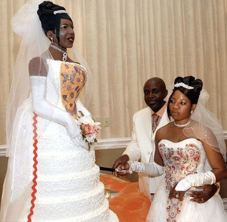 Baker wows many with wedding cake resembling bride