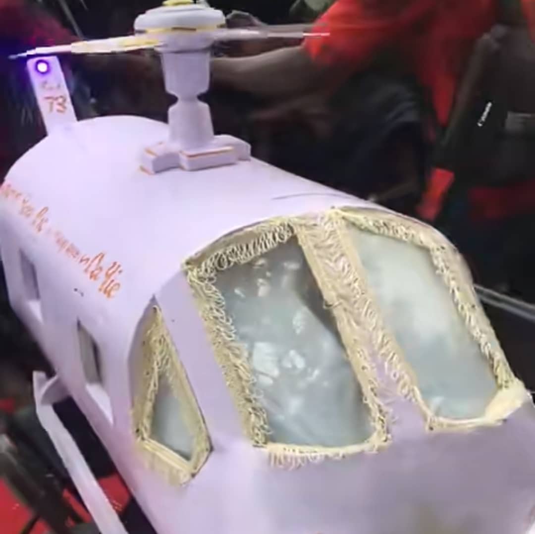 Ghanaian man who wished to be a pilot buried in plane-shaped coffin