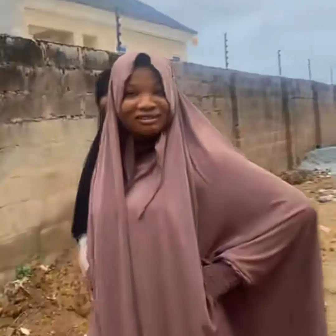 Nigerian lady's Eid El-Kabir plans suffer setback as ram jumps into well
