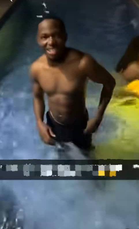 Nigerian big boy finds $1K he forgot in his pockets while swimming