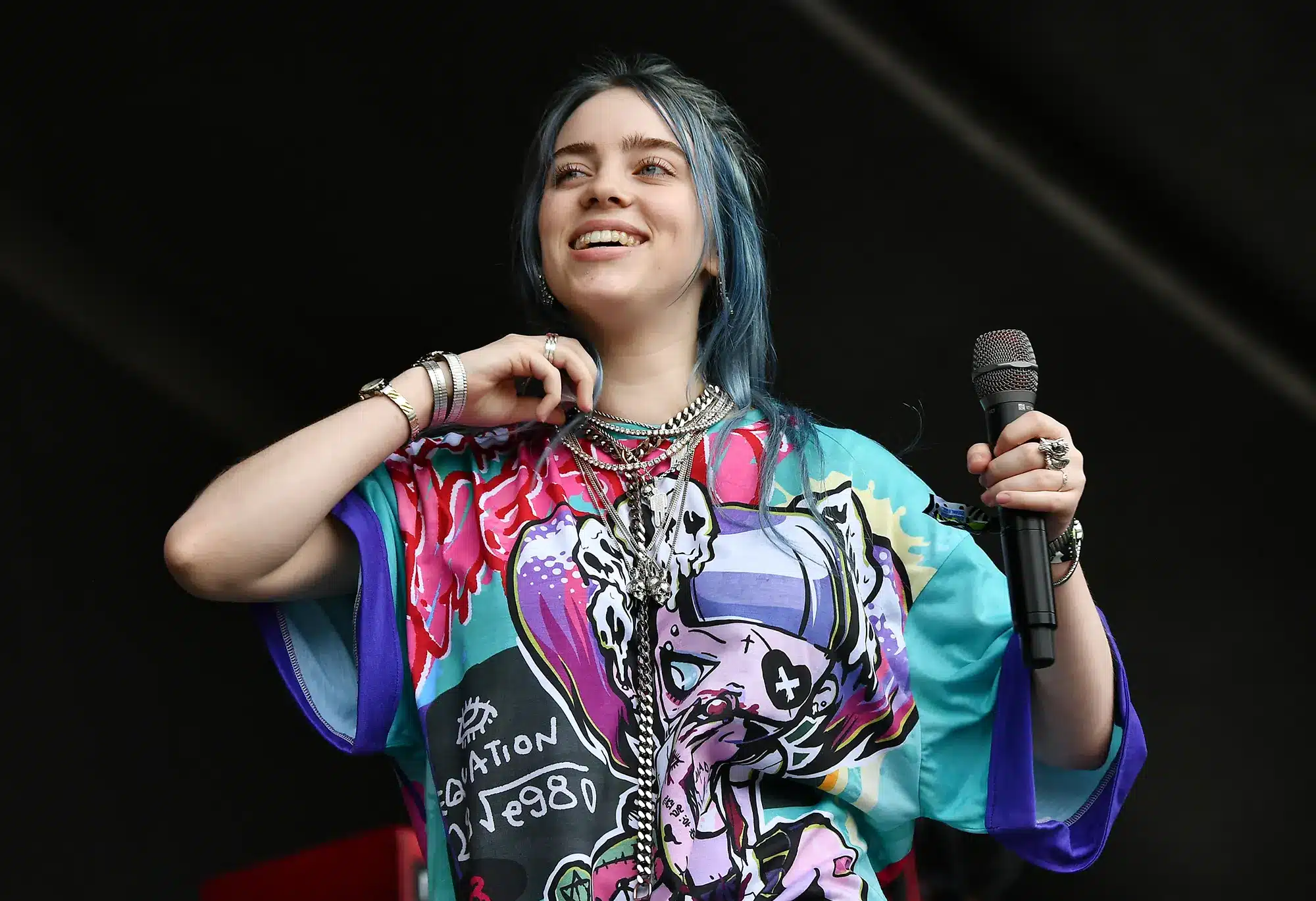 Why I have 1,993 unread texts on my phone – American singer Billie Eilish