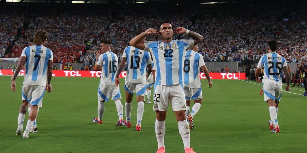 Copa America: Martinez helps Argentina qualify for quarterfinal with 1-0 win over Chile