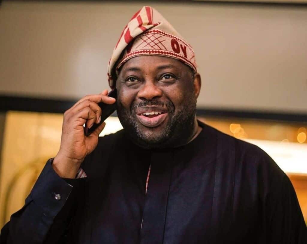 Sophia Momodu’s Uncle, Dele Momodu speaks after receiving 'distressing message' from Davido yesterday