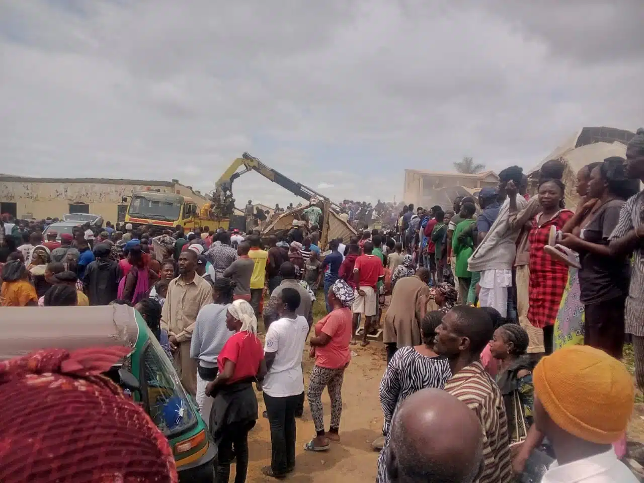 Tragedy in Jos as school buidling collapses on students writing exams