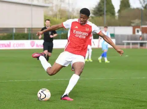 Chido Obi dumps Arsenal, accepts proposal to join Manchester United
