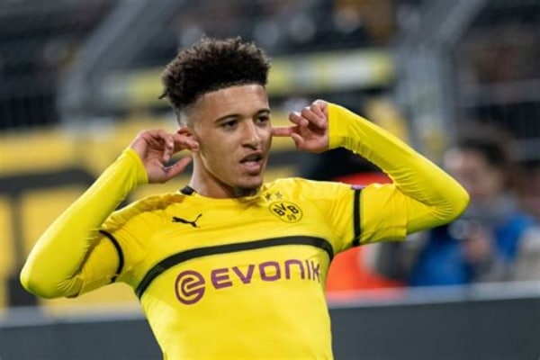 PSG make offer for Manchester United winger Jadon Sancho