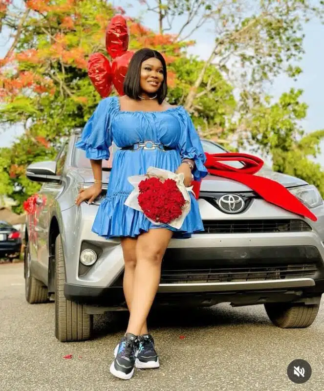 Ruby Ojiakor pays tribute to late Junior Pope as she purchases new car