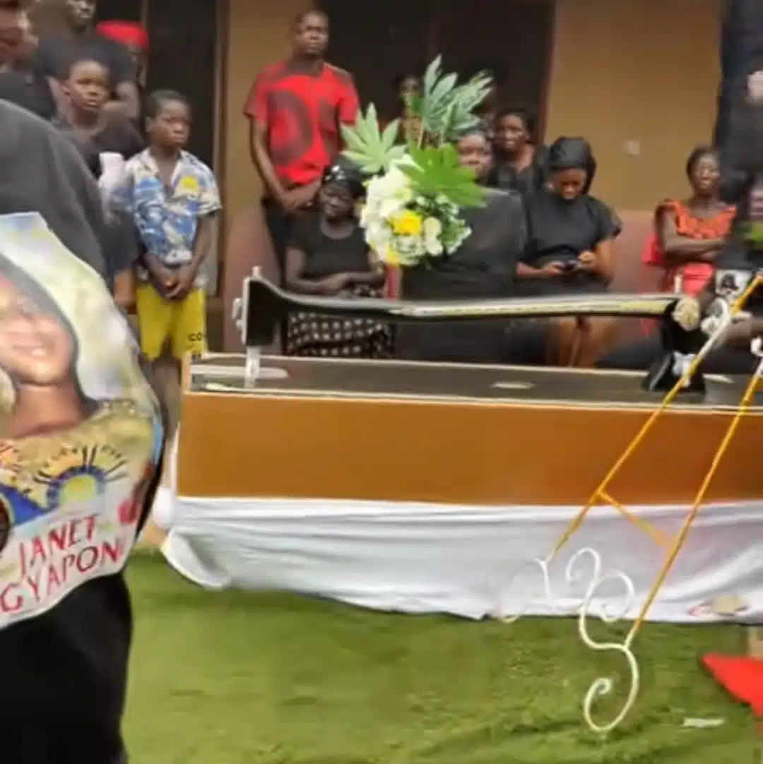 Ghanaian tailor laid to rest in coffin shaped like sewing machine