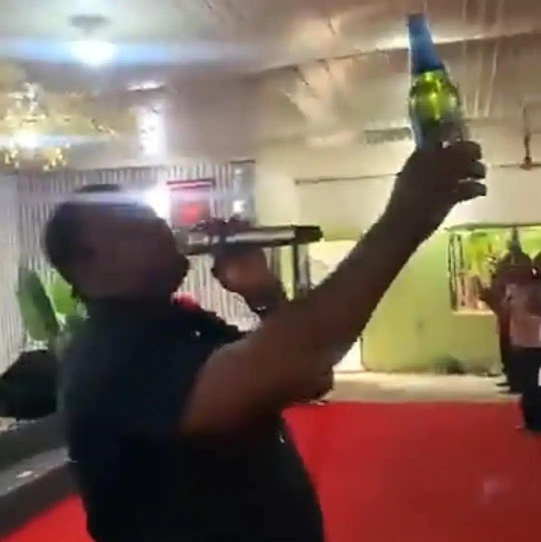 Nigerian pastor tells congregation to bring Star drink to church, embark on 'Your star must shine' prayer session