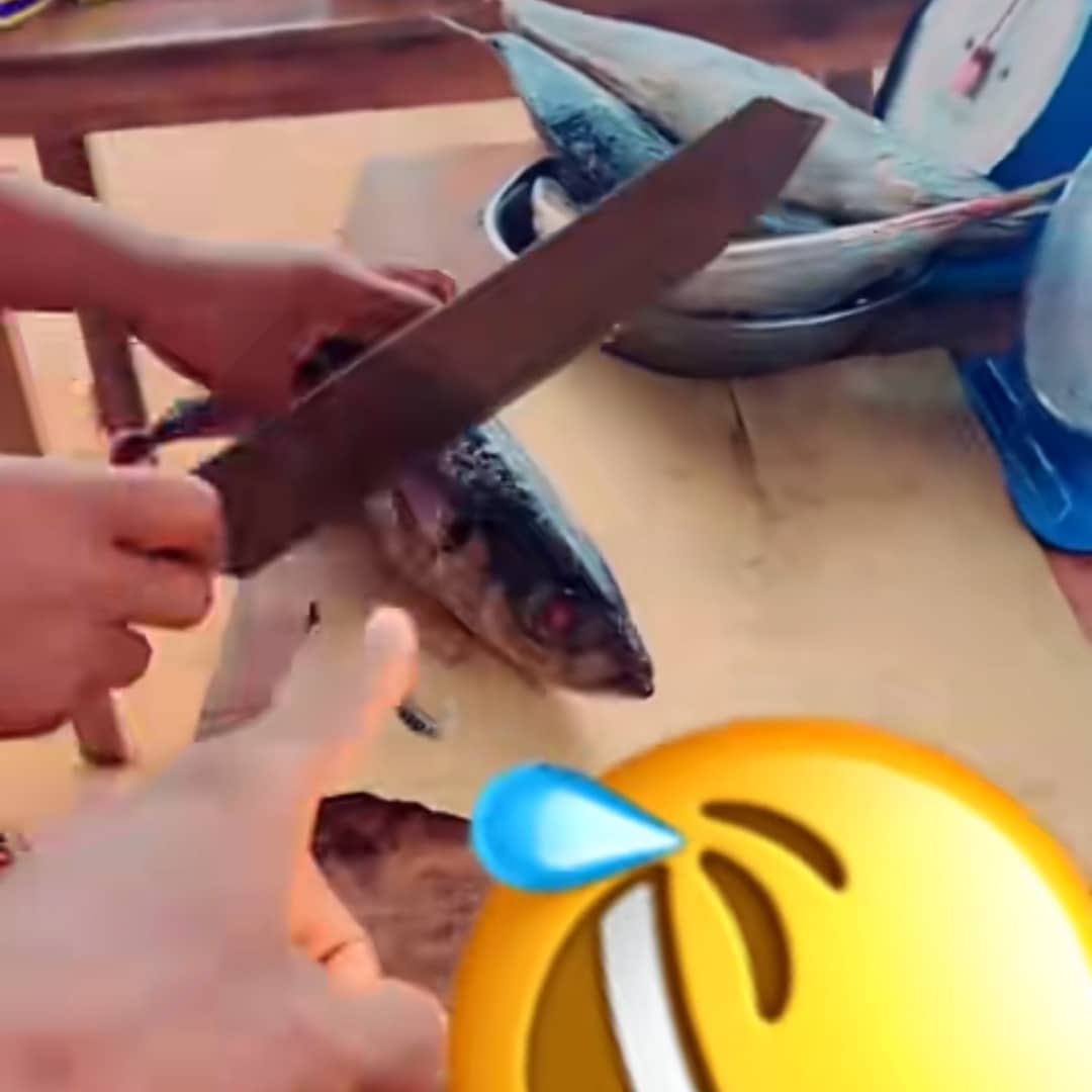 Nigerian man goes viral demanding fish seller divide fish into 30 pieces