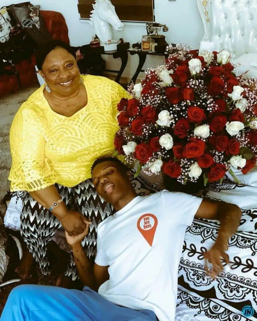 Wizkid and his late mother