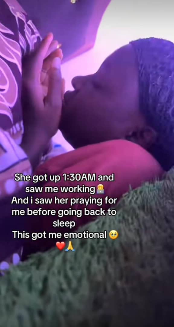 Man shares touching moment girlfriend prayed for him at 1:30 am while he was working