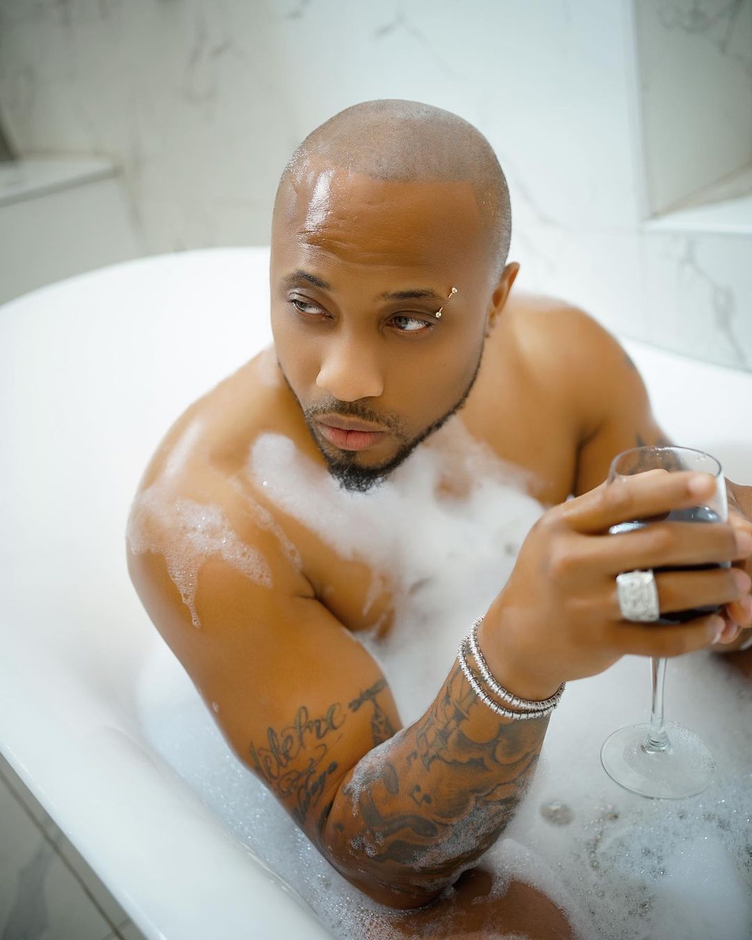 B-red causes buzz online with birthday photoshoot