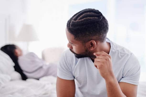 Man seeks advice over girlfriend's habit of giving out her number to men 