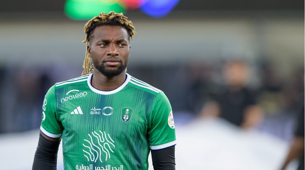 Mourinho's Fenerbahçe agree deal to sign Ex-Newcastle star Saint-Maximin on loan from Al Ahli