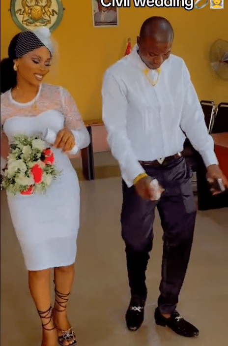 Lady over the moon as she meets future husband just a day after breaking up with ex