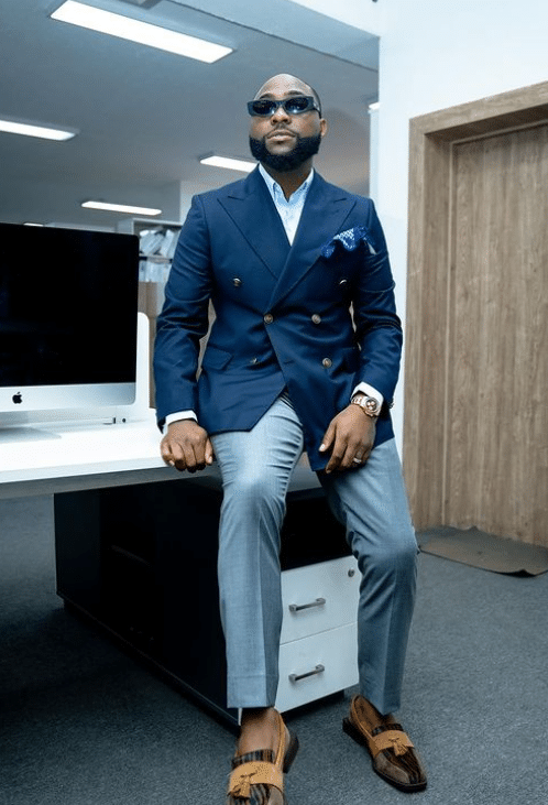 Davido reacts as father donates N1 billion to church