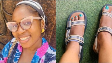 Lady blows hot after she was allegedly asked not to sit in front of church due to her sandals