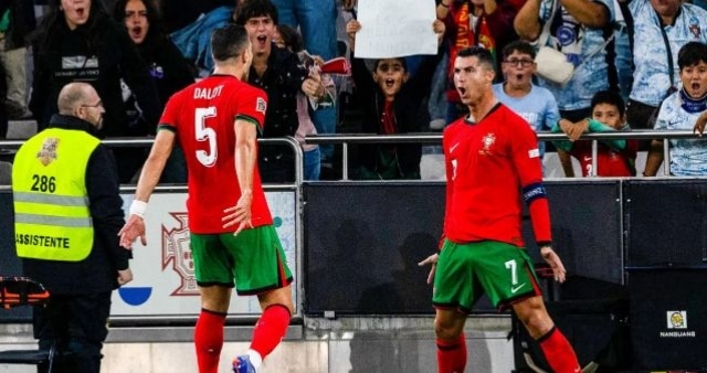 Ronaldo leads comeback in Portugal's Nations League win against Scotland