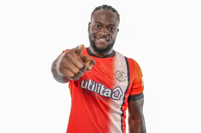 Ex-Chelsea star Victor Moses makes surprise return to England with Luton Town move