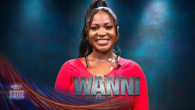 BBNaija: “Who’s the idiot?” — Dami pushes Wanni in an attempt to provoke her into a physical fight