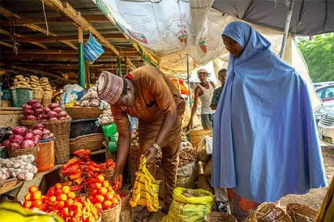 Nigeria’s Inflation Rate Falls to 33.2%