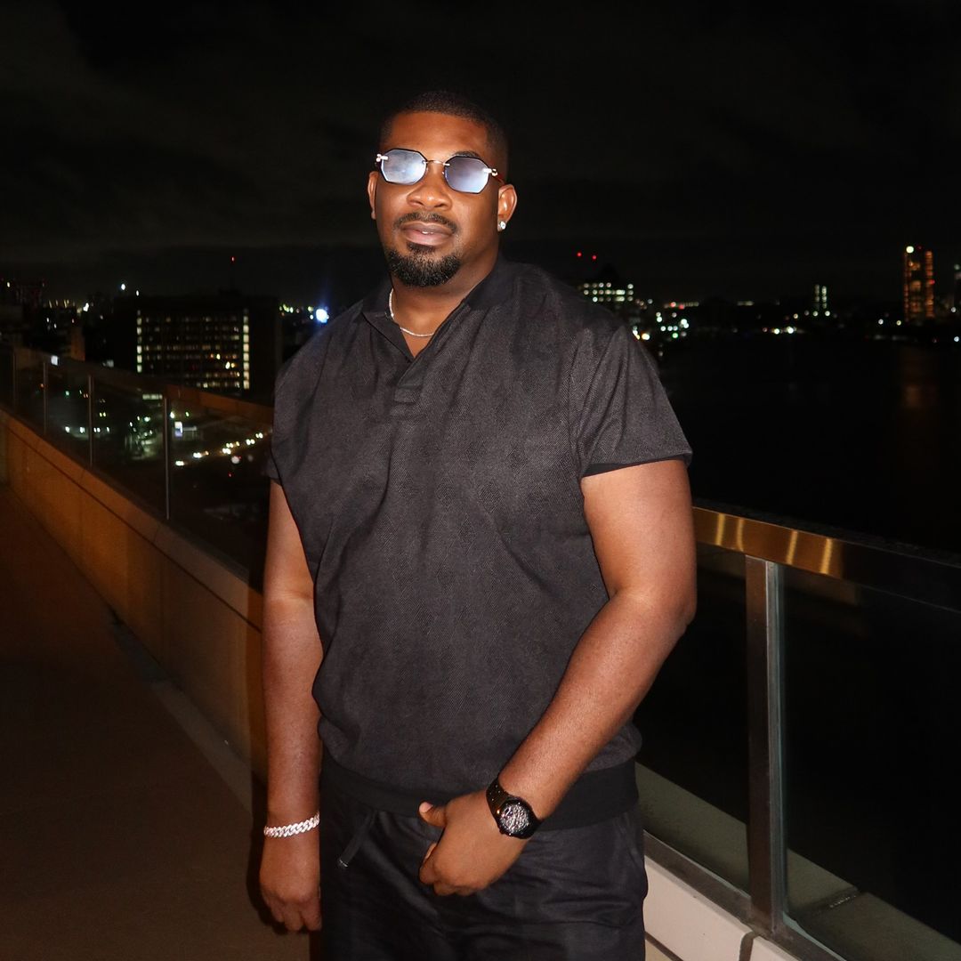 Don Jazzy asks Oluwadolarz to tag promoter requesting him to 'bend over'