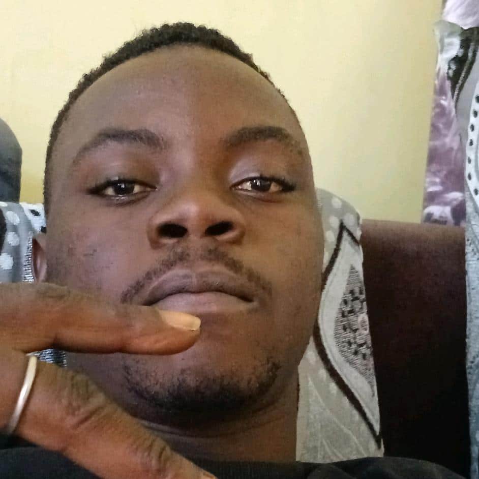 Man goes viral as he shares video of his dog desperately eating a brick amid economic hardship